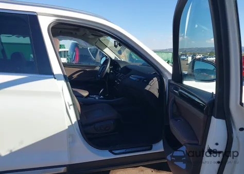 2015 BMW X3 xDrive28I from USA, damaged, VIN 5UXWX9C58F0D56451